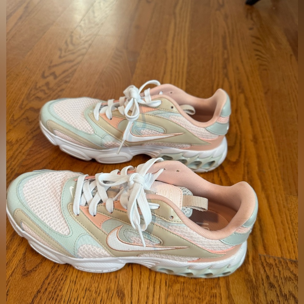 Nike Zoom Air Fire EUC - Picture 3 of 15